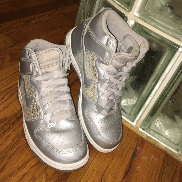 silver glitter nike dunks